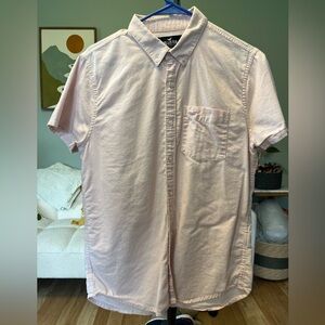 Hollister Men’s Pale Pink Short-Sleeve Button-Down Shirt